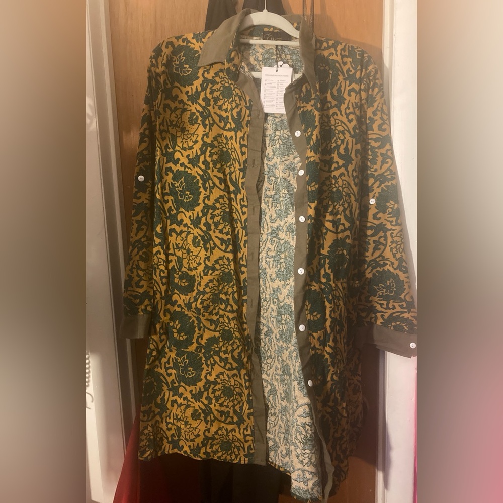 Shirt Dress, Floral Design. Button up sleeve to hold them then place